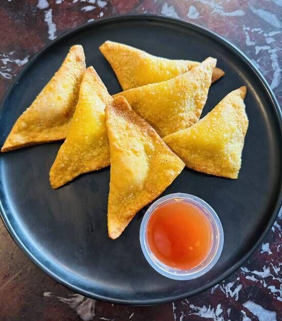 Crab Rangoon (6)
