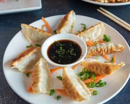 Pot Sticker (8)