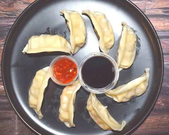 Steamed Dumpling (8)